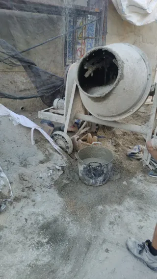 Alquiler de herramientas y venta de material