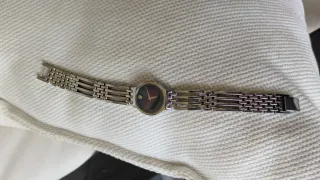 MOVADO dama cuarzo.(Rolex, Tag, Cartier, Hamilton)