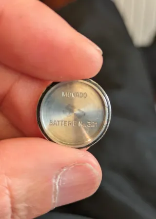 MOVADO dama cuarzo.(Rolex, Tag, Cartier, Hamilton)