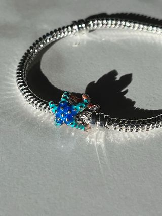 Charm Doble Estrella de Mar Plata. NUEVO