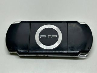 Console PSP Slim - PAL (Senza Batteria)