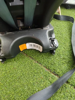 Silla de coche para bebé gris