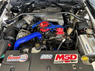 Ford Mustang SN95 5.0 V8 MANUAL – HISTÓRICO