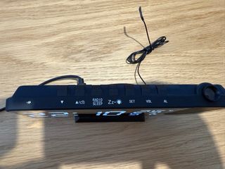 Reloj despertador digital con proyector