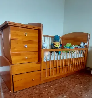 Cuna/cama convertible del Palacio del Bebe
