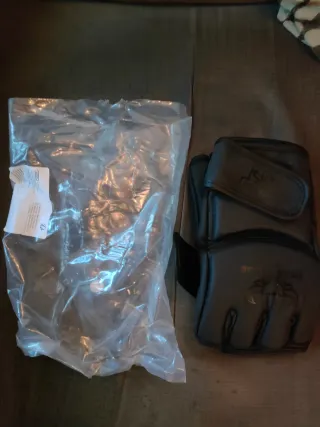 Arti Marziali Kung fu, scarpe, guanti e Nunchaku