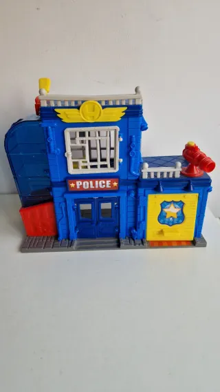 Comisaría Super Zings