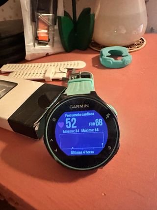 Reloj Garmin Forerunner 235 Verde/Blanco