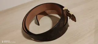 Cinturón Louis Vuitton Monogram Dorado