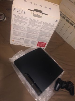 PS3 SLIM con caja, mando y 15 juegos