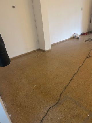 Limpieza Final de Obra, pulido de suelos y pintura