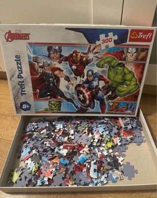 Puzzle 300 Piezas Avengers Marvel Trefl