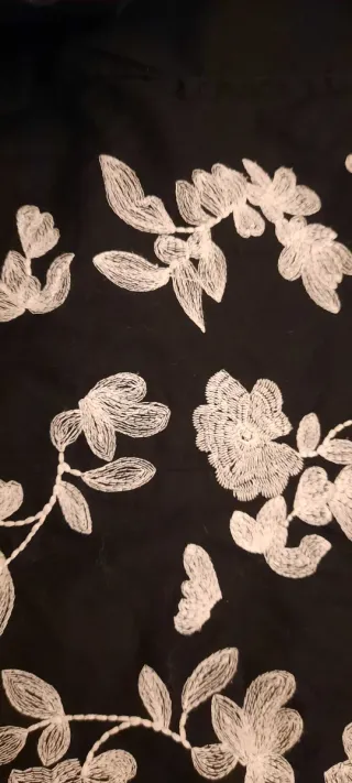 Blusa chaqueta bordada talla 46