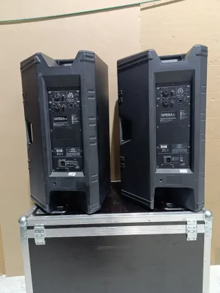 Pareja Altavoces dB Technologies Opera 15