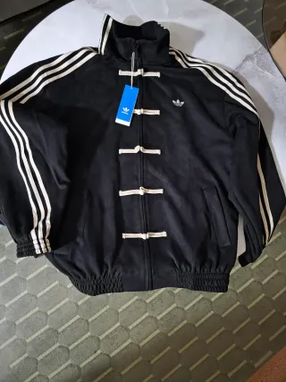 Chaqueta Adidas Edición Limitada Mercado Chino