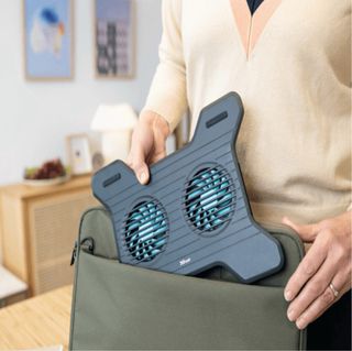 Soporte Refrigeración Portátil Trust Xstream Breez