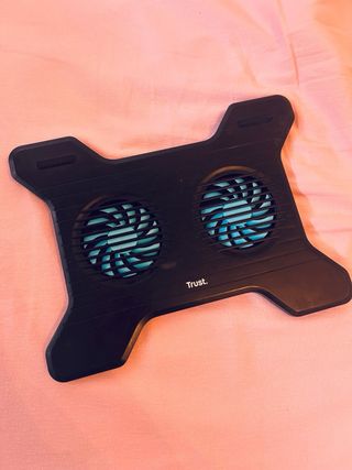 Soporte Refrigeración Portátil Trust Xstream Breez