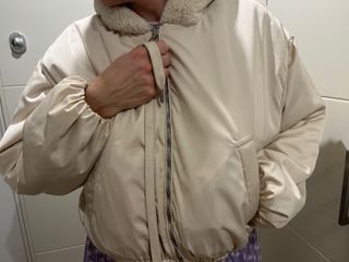 Abrigo pelo reversible beige Talla M Bershka