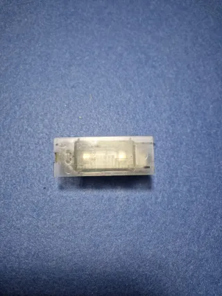 Luz matrícula Renault 77 00 796 163