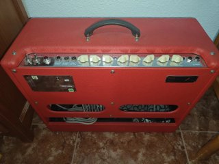 Fender Hot Rod Deluxe Texas Red