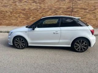 Audi A1 2015