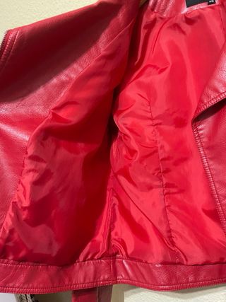 Chaqueta Roja Cuero Sintético DI-BYE