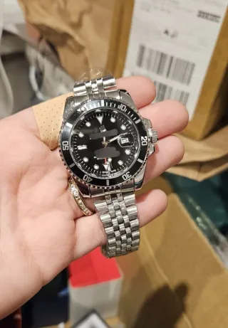 Reloj Hombre Negro y Plateado