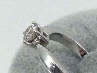 sortija oro 18k con piedra con diamante