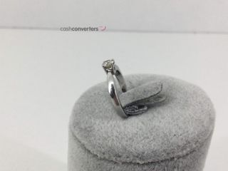 sortija oro 18k con piedra con diamante