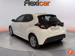 Toyota Yaris 1.5 120H Business Plus