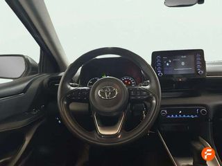 Toyota Yaris 1.5 120H Business Plus