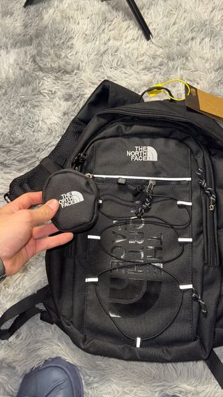 Zaino The North Face nero nuovo con cartellino