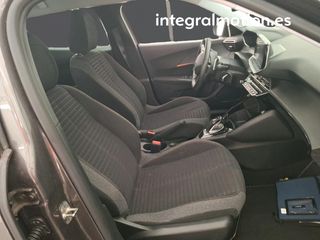 Peugeot 2008 Allure BlueHDI 130 S&S EAT8