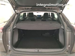 Peugeot 2008 Allure BlueHDI 130 S&S EAT8