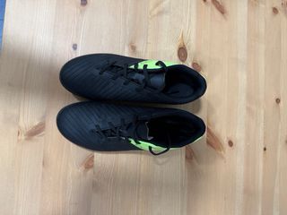 Botas de fútbol KIPSTA niño/a -Talla 38- POCO USO