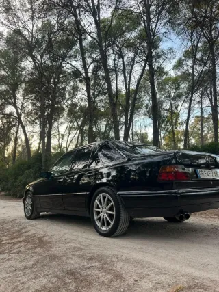 Mercedes-Benz 250 1996