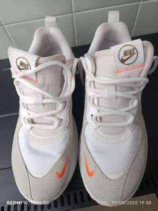 Playeras deportivas blancas NIKE