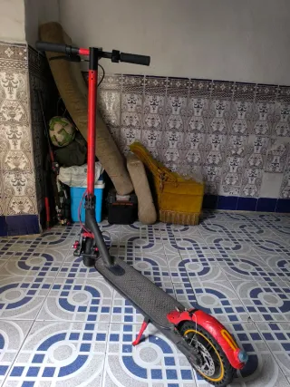 Patinete eléctrico Xiaomi averiado