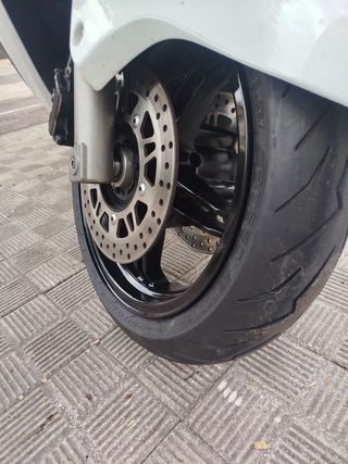 Suzuki Burgman 650 Executive 2015