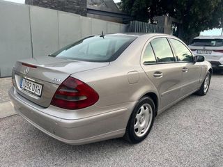 MERCEDES Clase E 270 CDI Classic