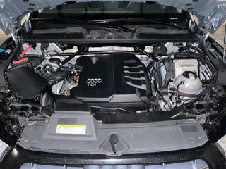 AUDI Q5 2.0 TDI quattro S tronic Sport