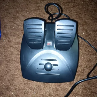 Volante y pedales PS4 GTR