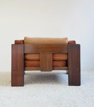 Sillón BASTIANO de ALFRA & TOBIA SCARPA.