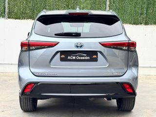 TOYOTA Highlander 2.5 Advance P. Met. Techo Panorámico