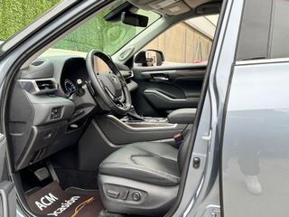 TOYOTA Highlander 2.5 Advance P. Met. Techo Panorámico