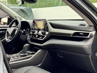 TOYOTA Highlander 2.5 Advance P. Met. Techo Panorámico