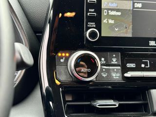 TOYOTA Highlander 2.5 Advance P. Met. Techo Panorámico