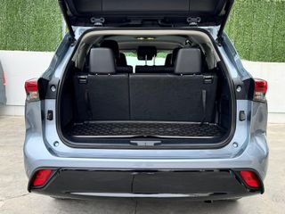 TOYOTA Highlander 2.5 Advance P. Met. Techo Panorámico