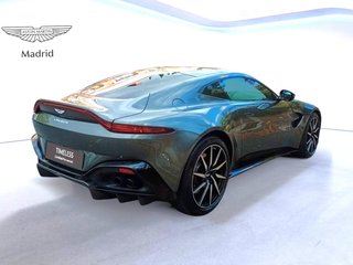 Aston Martin Vantage 4.0 V8