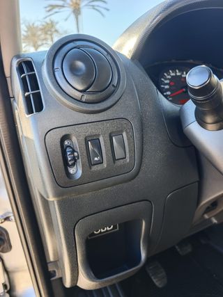 RENAULT Master Combi 9 L2H2 3500 E dCi 107kW (145CV)